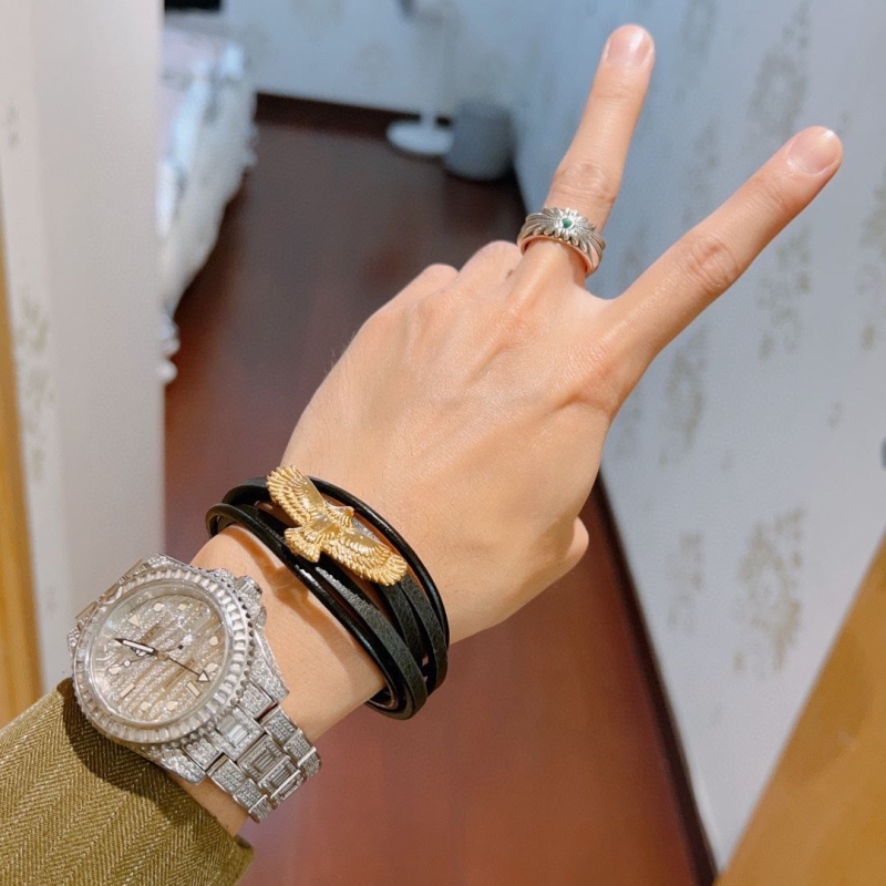 Gvc*1 bracelets